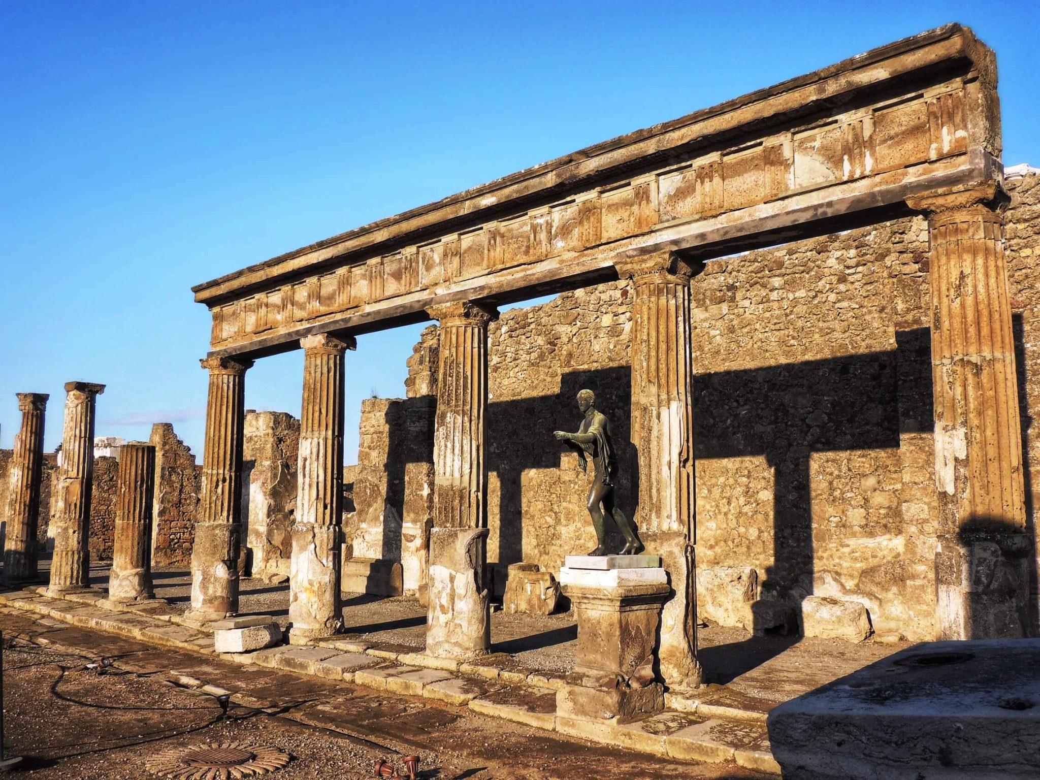 Temples of Apollo: History, Visits, and Tips for First-Time Visitors